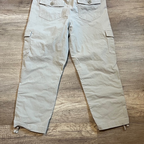 EDDIE BAUER Women’s Capris (Size 8) - Picture 9 of 14